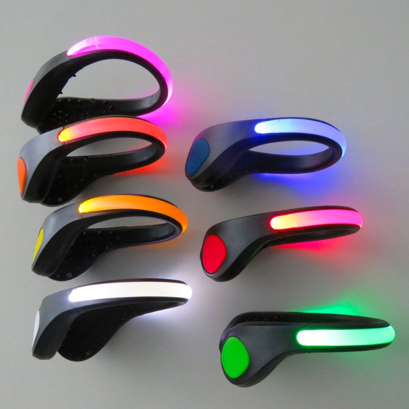 New Luminous Shoe Clip Light L - Cycling Gear And Equipment recension och pris